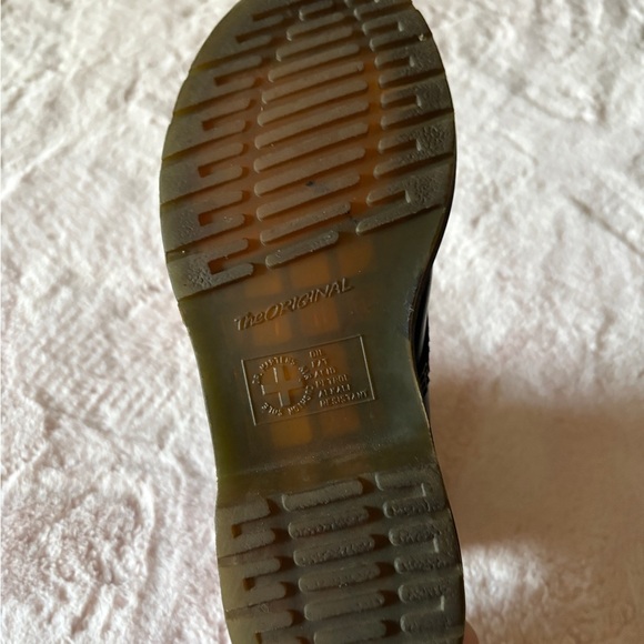 Dr Martens Smooth Black Lace Up Boots Size 7 - Picture 14 of 16